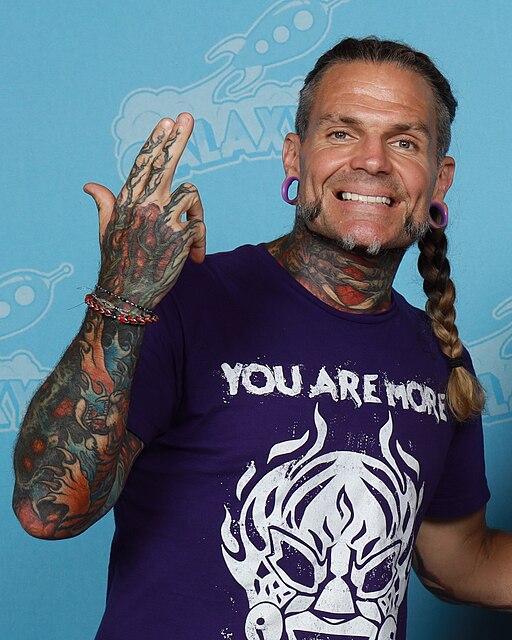 512px-Jeff_Hardy_Photo_Op_GalaxyCon_Raleigh_2024